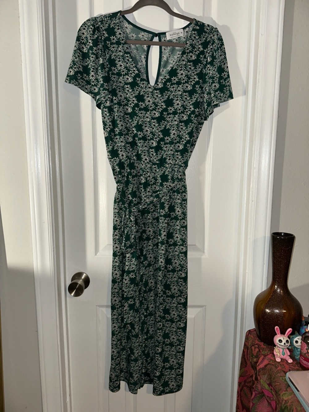 Kaileigh Dark Green Floral Jumpsuit with Keyhole Neck